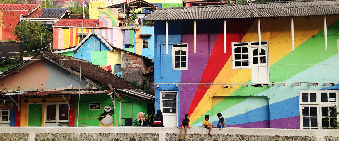 Kampung Pelangi (Rainbow village) in Semarang, Central Java, Indonesia. © Ruby Mangunsong/World Bank