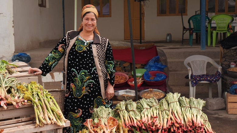 Tajik woman selling vegetables in Sughd Province of Northern Tajikistan.