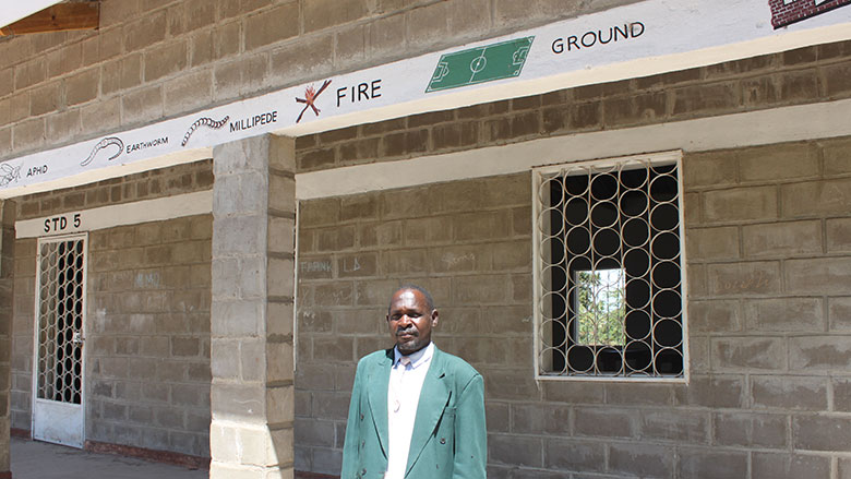 Enok Kamphiripiri, headmaster of Lalanje Primary School